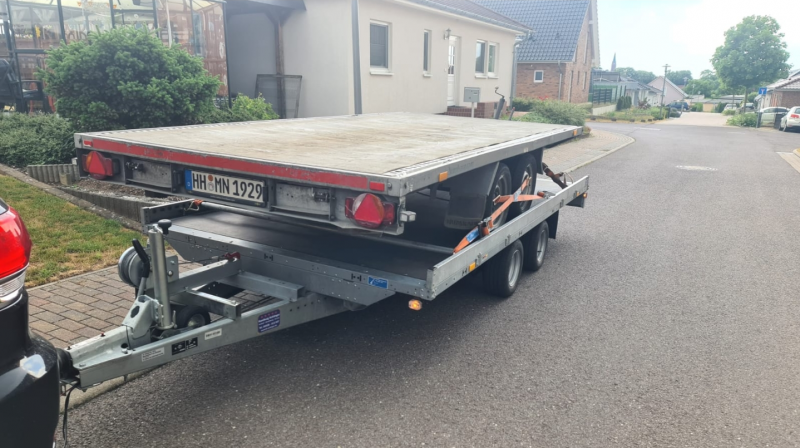Schöner Reise, Oldtimer transporte